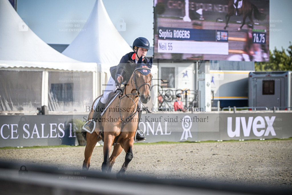 DOS_8270 | Entdecke hochwertige Reitturnierfotos von Foto Oger. Professionell, emotional und authentisch – jetzt Lieblingsmomente im Shop bestellen. - Realisiert mit Pictrs.com