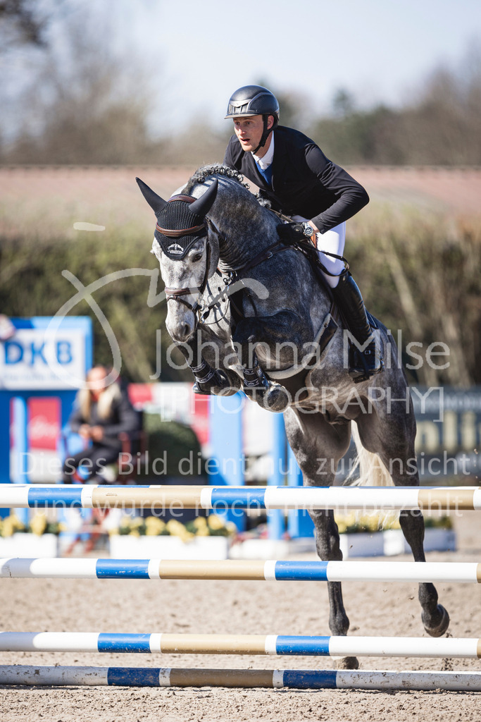 250408_Mühlen_SprPf-A2-301 | Deine schönsten Turniermomente als professionelle Fotos! Entdecke hochwertige Pferdesport-Fotografie im Online-Shop. Jetzt Fotos finden & bestellen!