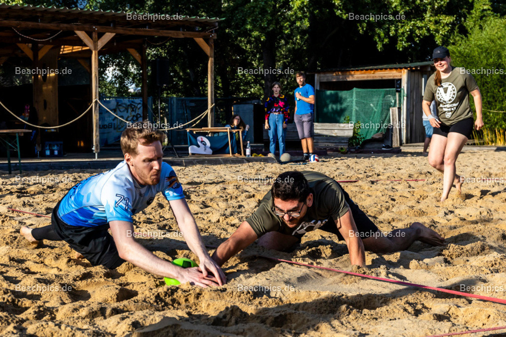 2025-200082444-Strandvölkerball-WM_1 |  23.08.2025; Berlin Foto: Gerold Rebsch - www.beachpics.de