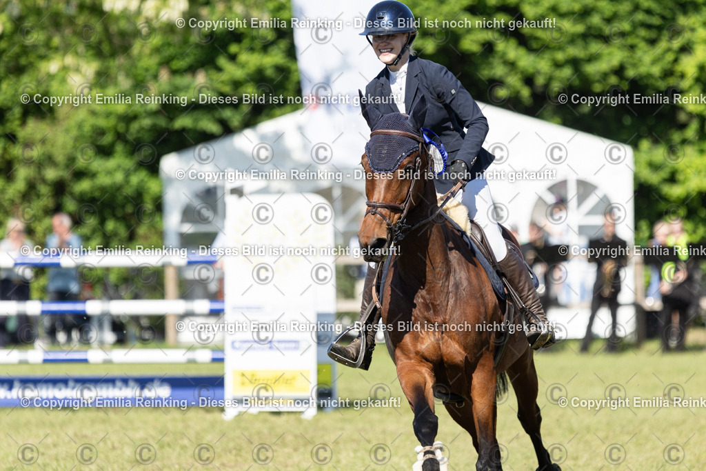 CL5A1435 | Emilia Reinking Fotografie - Realisiert mit Pictrs.com