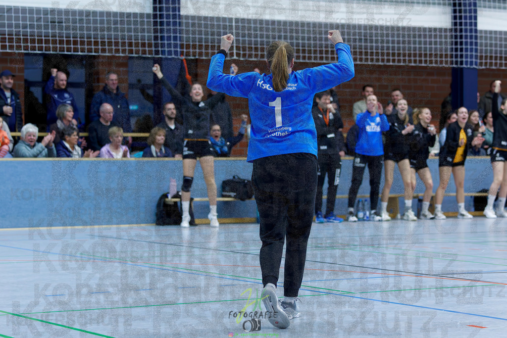 Handball Frauen Oberliga Mitte, HSG Eibelshausen/Ewersbach - HSG Lumdatal | Handball Frauen Oberliga Mitte, HSG Eibelshausen/Ewersbach - HSG Lumdatal am 21.02.2026 in Dietzhölztal-Steinbrücken (Sporthalle am Hammerweiher)Photo © 2026 - Jörg Heinrich - Realisiert mit Pictrs.com