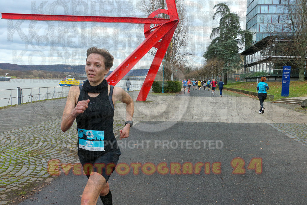 221231_1144_EX1_8697 | Sportfotografie im Rhein-Sieg Kreis, Köln, Bonn, NRW, Rheinland Pfalz, Hessen, etc. Unser Tätigkeitsfeld umfasst den Laufsport vom Volkslauf über den Marathon, Duathlon, Triathon bis zum Ultralauf wie Kölnpfad Ultra oder Schindertrail.