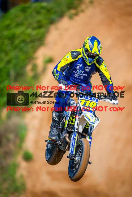 MaZZes_FotoMatrix_240511_6007705_0500 | S2