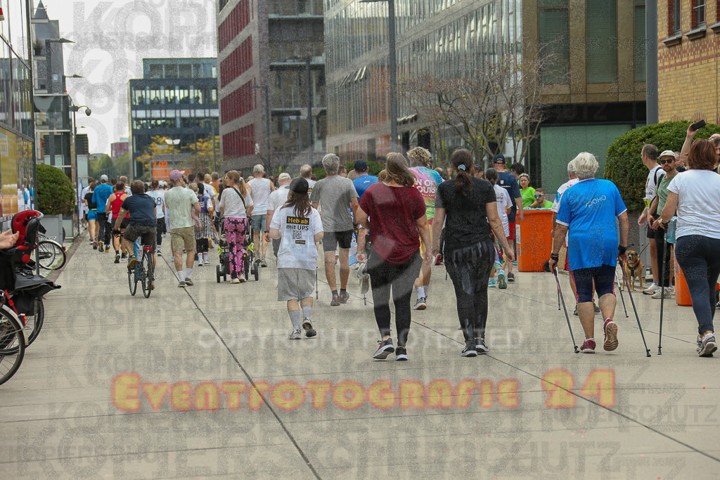 250920_1302_EX1_3921 | Sportfotografie im Rhein-Sieg Kreis, Köln, Bonn, NRW, Rheinland Pfalz, Hessen, etc. Unser Tätigkeitsfeld umfasst den Laufsport vom Volkslauf über den Marathon, Duathlon, Triathon bis zum Ultralauf wie Kölnpfad Ultra oder Schindertrail.