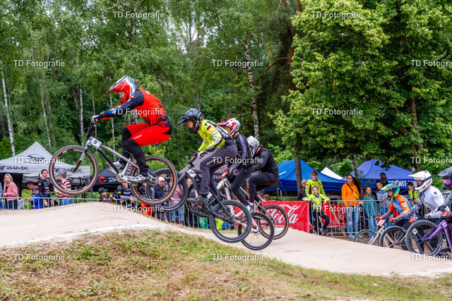 BayBMX2026-05288 | Fotogalerie von Thomas Dettweiler mit Eventbildern und lizenzfreien Fotos. Perfekt als Wandbild, für Büro, Website oder private Nutzung. - Realisiert mit Pictrs.com