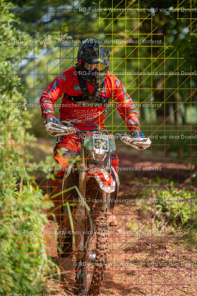 Wolfshausen 4 Lauf -1635 | Sportfotografie von RO-Fotos: Motorsport, Motocross, Enduro, Laufveranstaltungen und Triathlon. Professionelle Fotos von Sportlern und Events. - Realisiert mit Pictrs.com