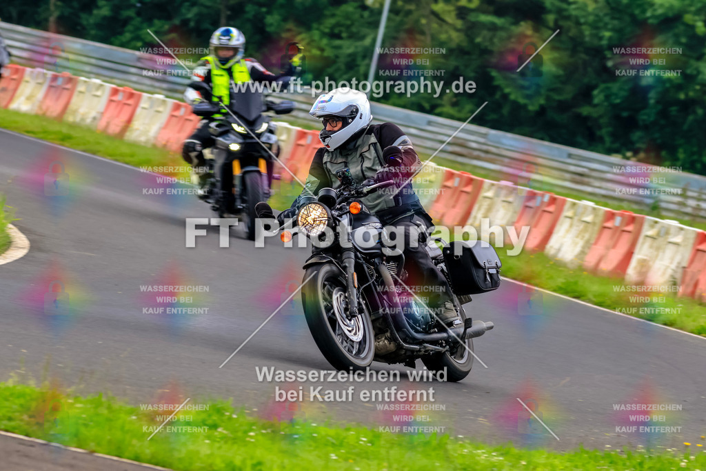 VBK-6802 | Hier findet Ihr Bilder von Touristenfahrten auf der Nürburgring Nordschleife oder von anderen Veranstaltungen die ich besucht habe. Viel Spass beim Durch Schauen 