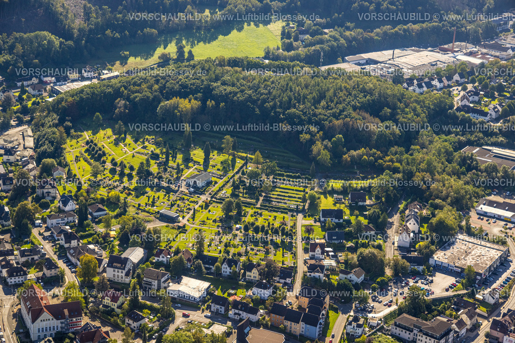 Plettenberg230908234 | Luftbild, evang. Friedhof Hirtenböhl am Wald, Plettenberg, Sauerland, Nordrhein-Westfalen, Deutschland