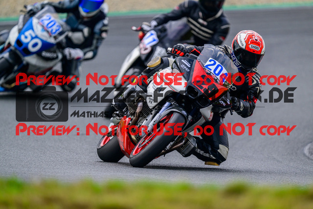 MaZZes_FotoMatrix_240724_6007705_3962 | BLAU