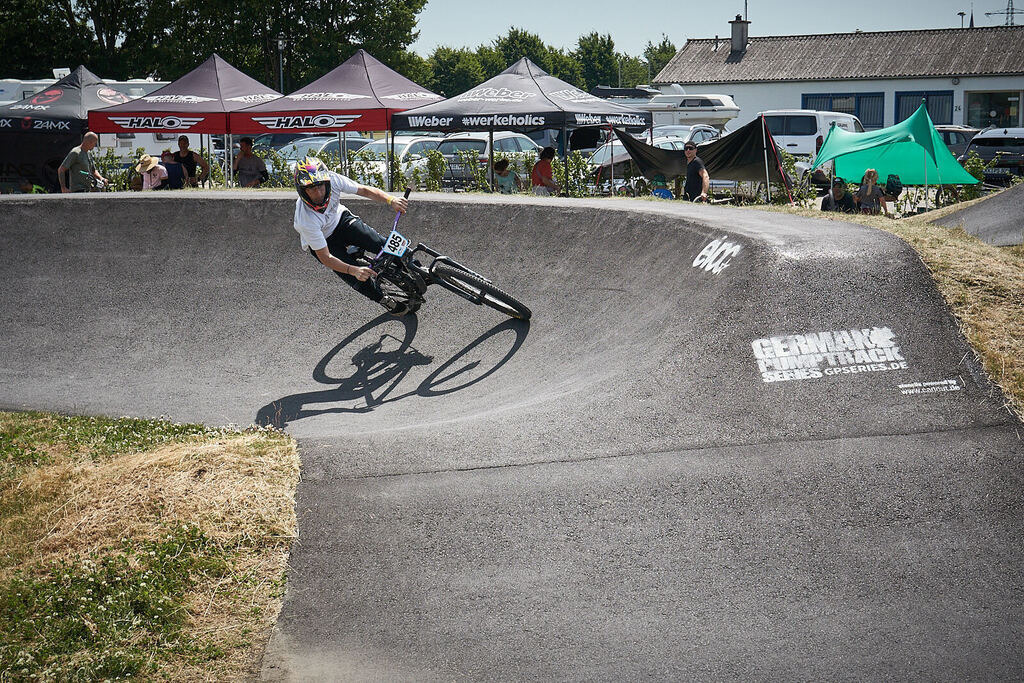 202506251-05 PM25 136@sebastiankopp | German Pumptrack Series - Realisiert mit Pictrs.com
