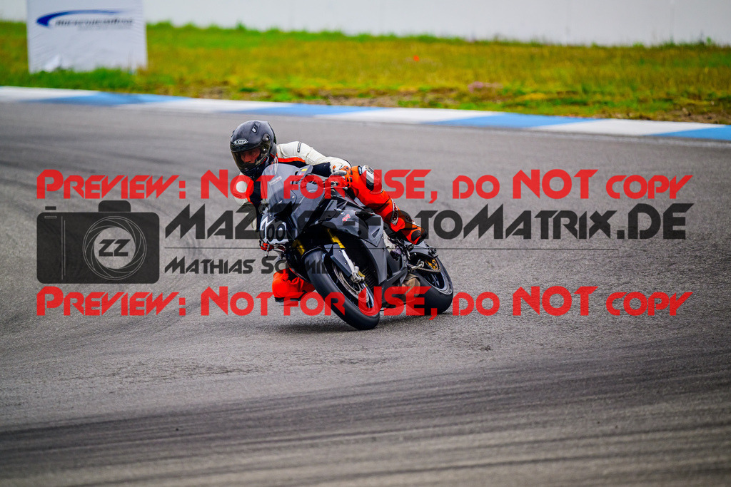 MaZZes_FotoMatrix_240614_6007705_0970 | GELB