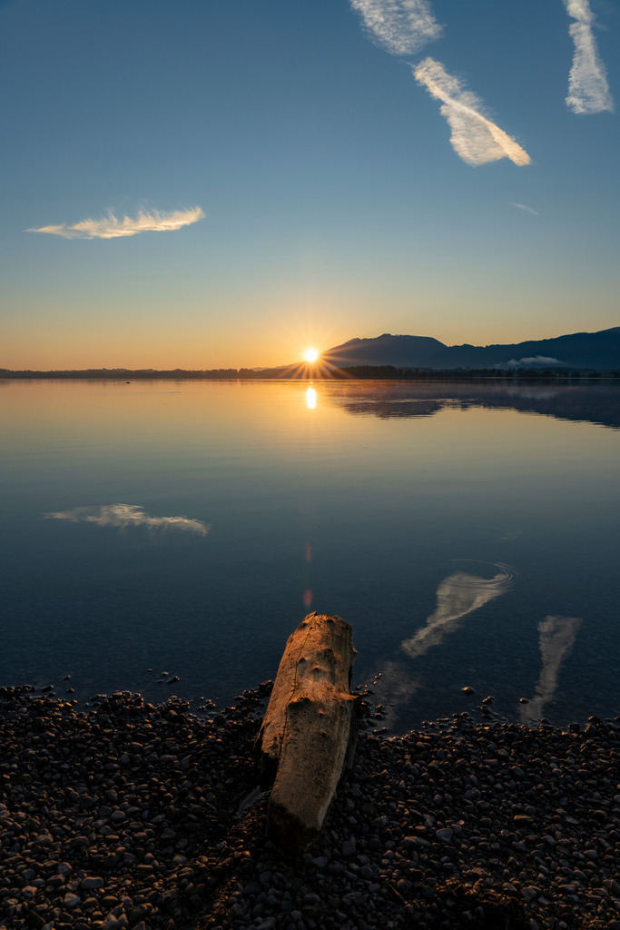 Allgäu Wandbild - Sonnenaufgang am Forggensee | Michael Helmer - Allgäu Bilder auf Leinwand bestellen