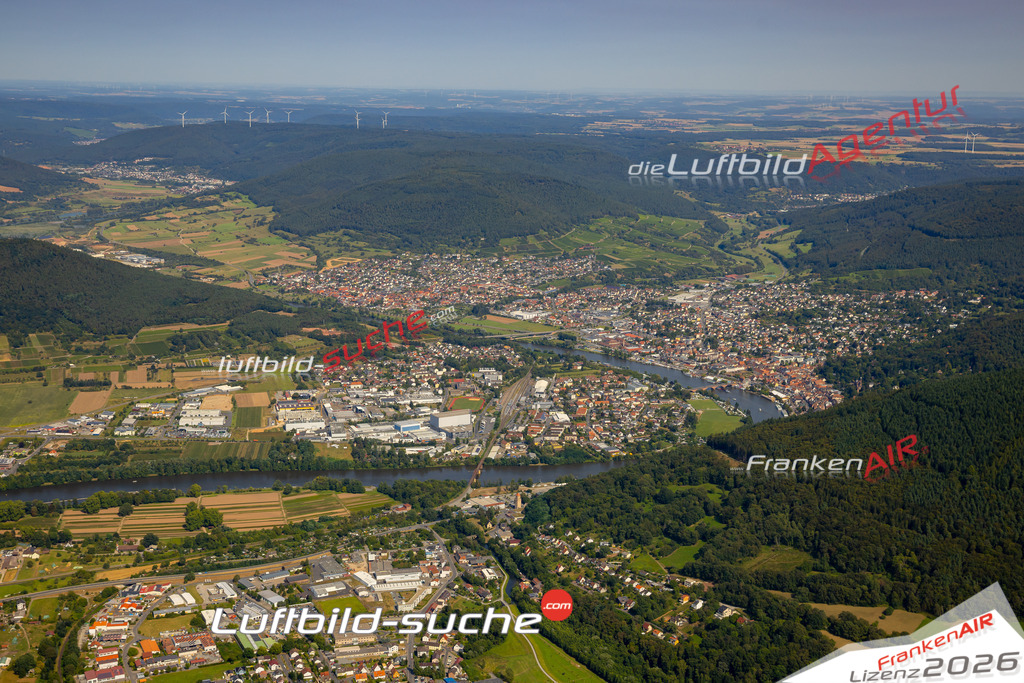 Das Luftbild zeigt :  Miltenberg - Die Luftaufnahme wurde 2024 vom UL-Flugzeug aus erstellt ( keine Drohne ) - Hochauflösende Luftaufnahme - Für grossformatige Ausdrucke geeignet. Die Geschenkidee !Mit Lizenz und Bildrechte bestellbar