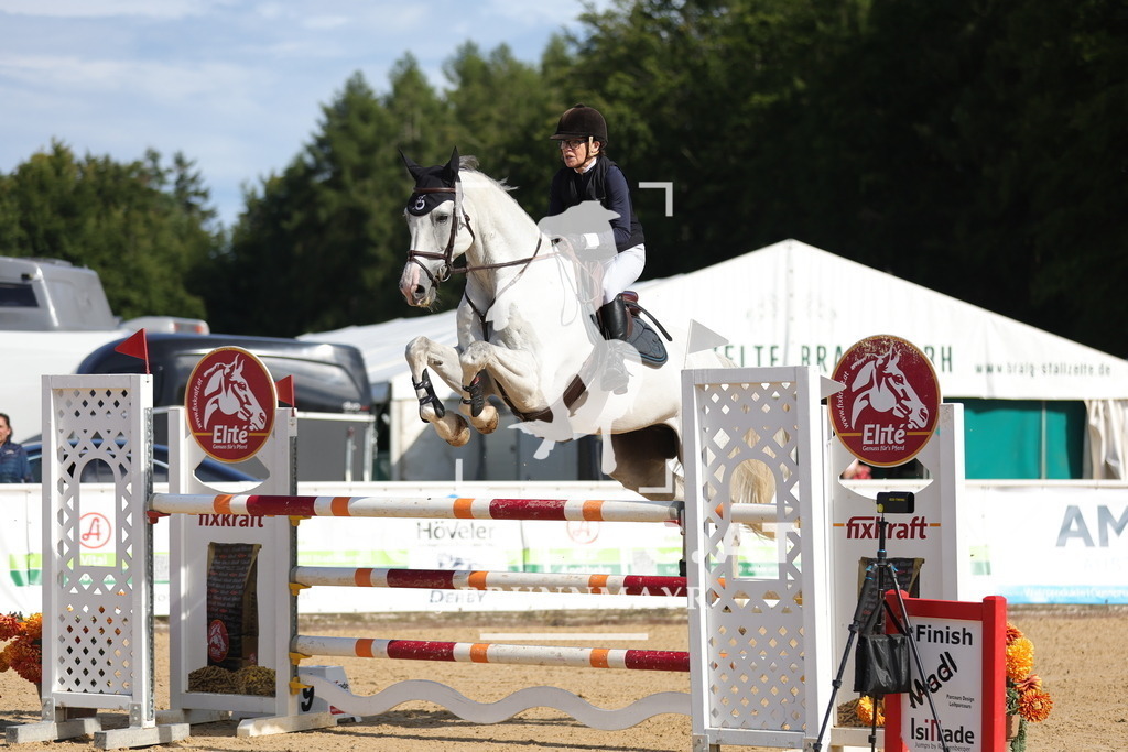 0P6A5824 | Willkommen bei Brunnmayr - Design & Fotografie – Ihrem Spezialisten für Reitturniere und Pferdeveranstaltungen in Oberösterreich, Salzburg und Bayern! Seit über 17 Jahren sind wir leidenschaftlich dabei.