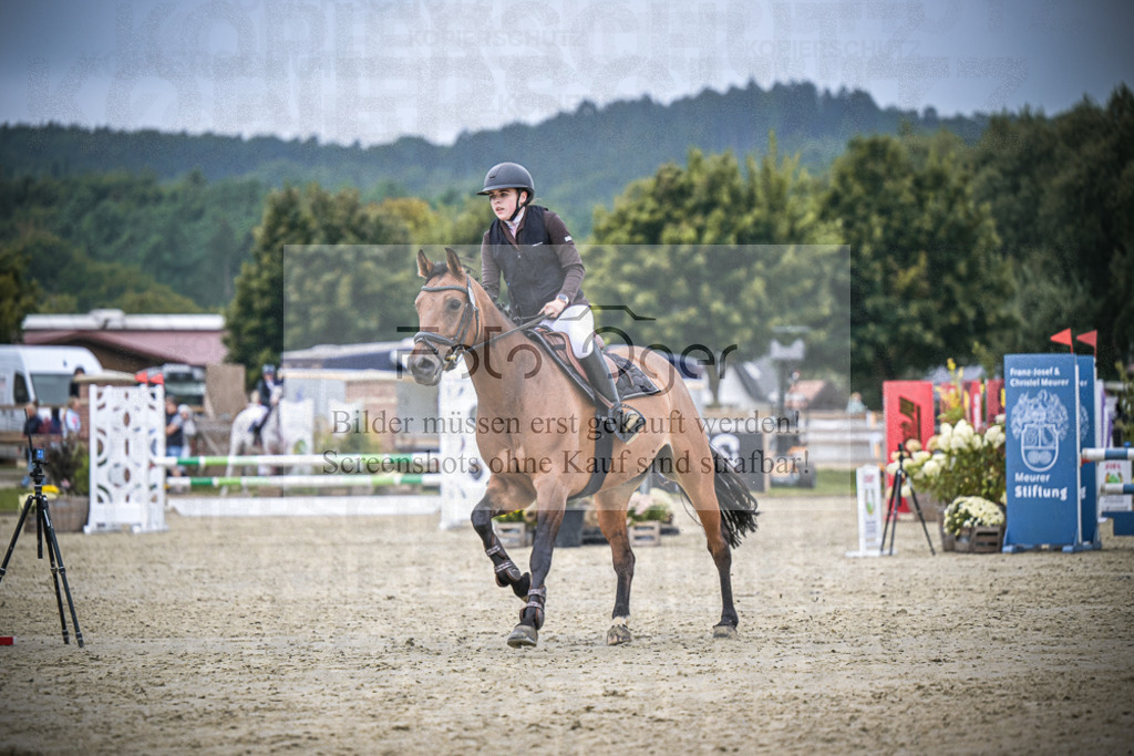 DOS_0867 | Entdecke hochwertige Reitturnierfotos von Foto Oger. Professionell, emotional und authentisch – jetzt Lieblingsmomente im Shop bestellen.Deutschlandweite Turnierfotografie. - Realisiert mit Pictrs.com