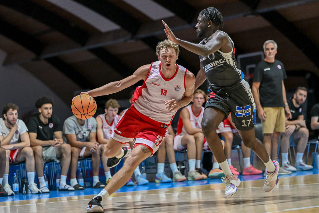 rsk_071 | Fotos von Basketballspielen aus dem Raum NRW fotografiert von Gero Mueller-Laschet und Daniel Schaefer - Realisiert mit Pictrs.com