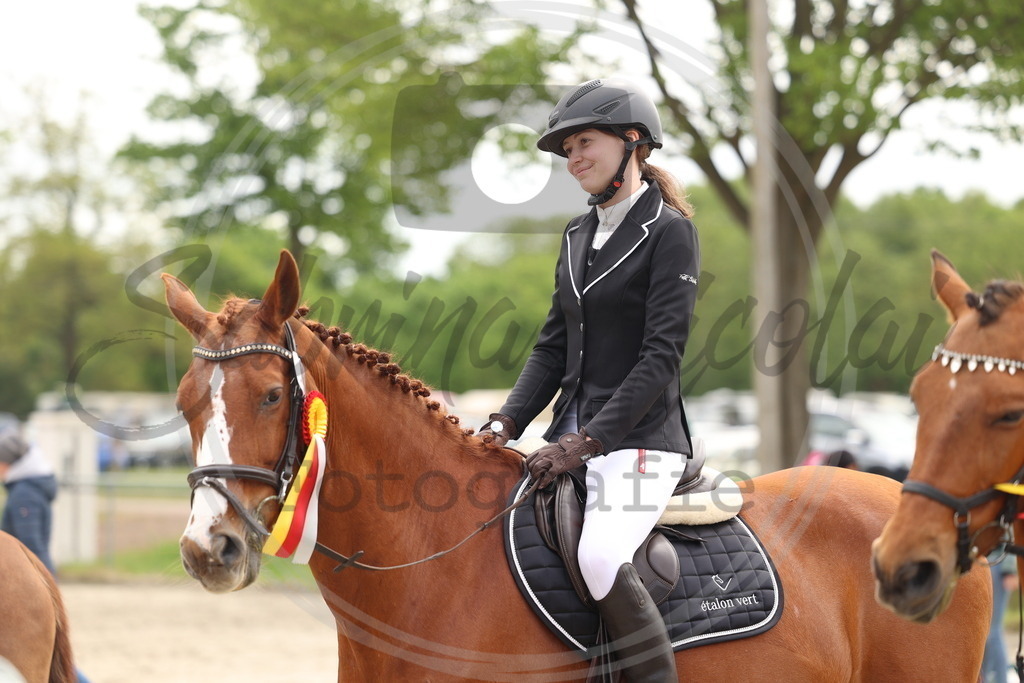 994A8964 | sabrinanicolaifotografie - Realisiert mit Pictrs.com