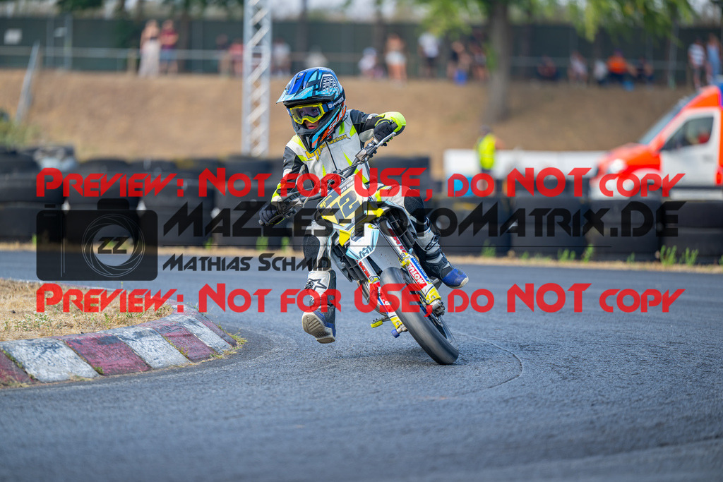MaZZes-Fotomatrix-20260816-619944 | ROOKIES