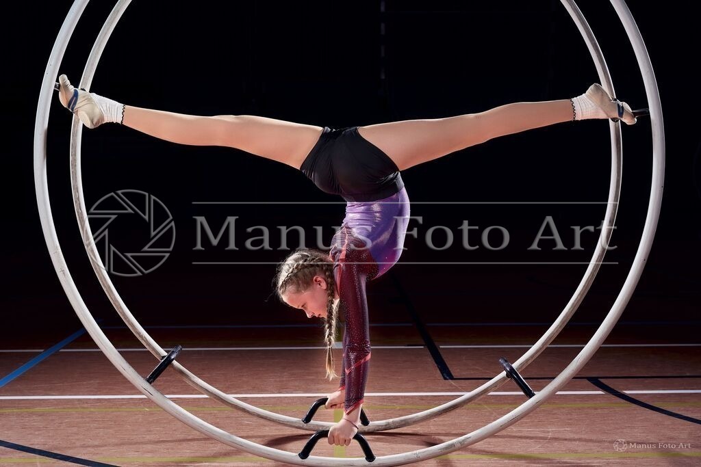 DSC02116 | Professionelle Sportfotografie in Hamburg, Schleswig-Holstein und Niedersachsen – spezialisiert auf Rhönrad, Geräteturnen, Leistungsturnen und rhythmische Sportgymnastik. Bundesweite Begleitung von Rhönrad-Events. Jetzt Sport-Fotos - Realisiert mit Pictrs.com