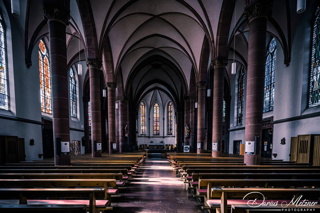 Die  St. Stephan Kirche in Mainz-Gonsenheim | Die katholische St. Stephan Kirche in Mainz-Gonsenheim
