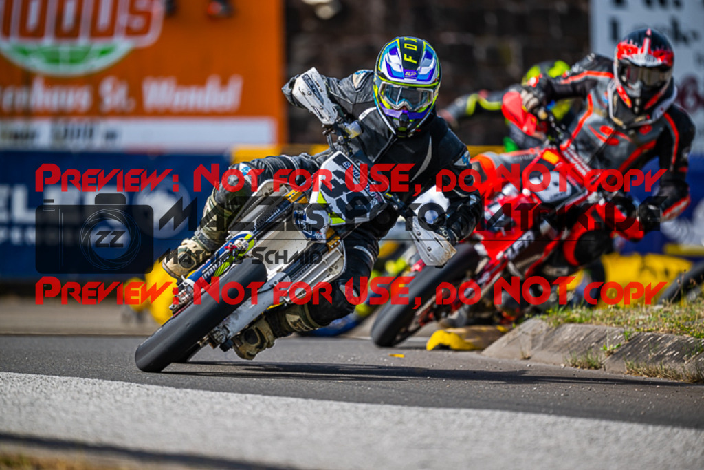 MaZZes_FotoMatrix_220618_1230 | S3