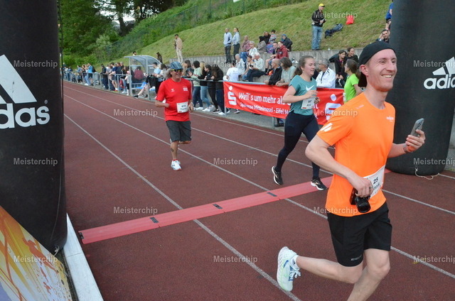 19-37-48_ | Meisterchip Fotoshop - Realisiert mit Pictrs.com