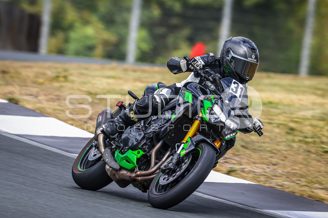 0031-260815BB-010_31 | Deine Full-Service-Agentur für ✔️Videoproduktionen und ✔️Motorsportfotografie Jetzt Angebot anfragen!