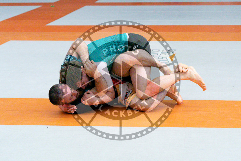 20240915PBB3518 | Athletes compete during the Grappling Industries’ grappling and Brazilian jiu-jitsu competition in Berlin, on September 15, 2024.