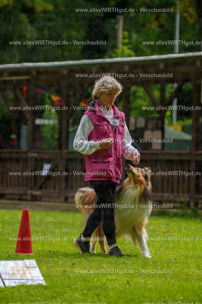 @allesWIRTHgut_Tierfotografie - www.allesWIRTHgut.de - 095143-7R507754 | Professionelle Tierfotografie in Mönchengladbach von Daniel Wirth (allesWIRTHgut). Liebevolle & natürliche Bilder von Hunden & Katzen für unvergessliche Erinnerungen.