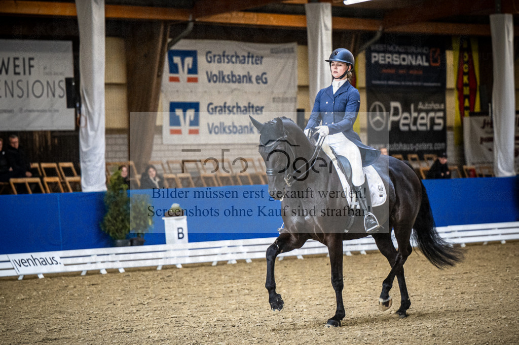 DOS_1255 | Entdecke hochwertige Reitturnierfotos von Foto Oger. Professionell, emotional und authentisch – jetzt Lieblingsmomente im Shop bestellen.Deutschlandweite Turnierfotografie. - Realisiert mit Pictrs.com