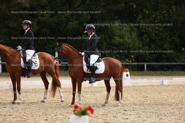 HG9A1768 | laurarinckfotografie - Realisiert mit Pictrs.com