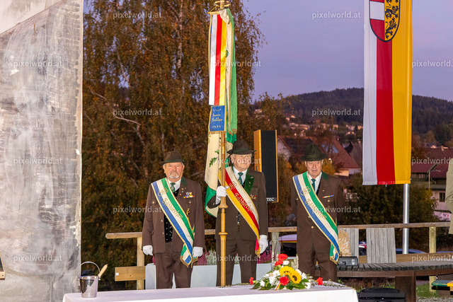 Einweihung Mileniumskreuz und 10. Oktoberfeier | Bildershop von pixelworld.at - Realisiert mit Pictrs.com