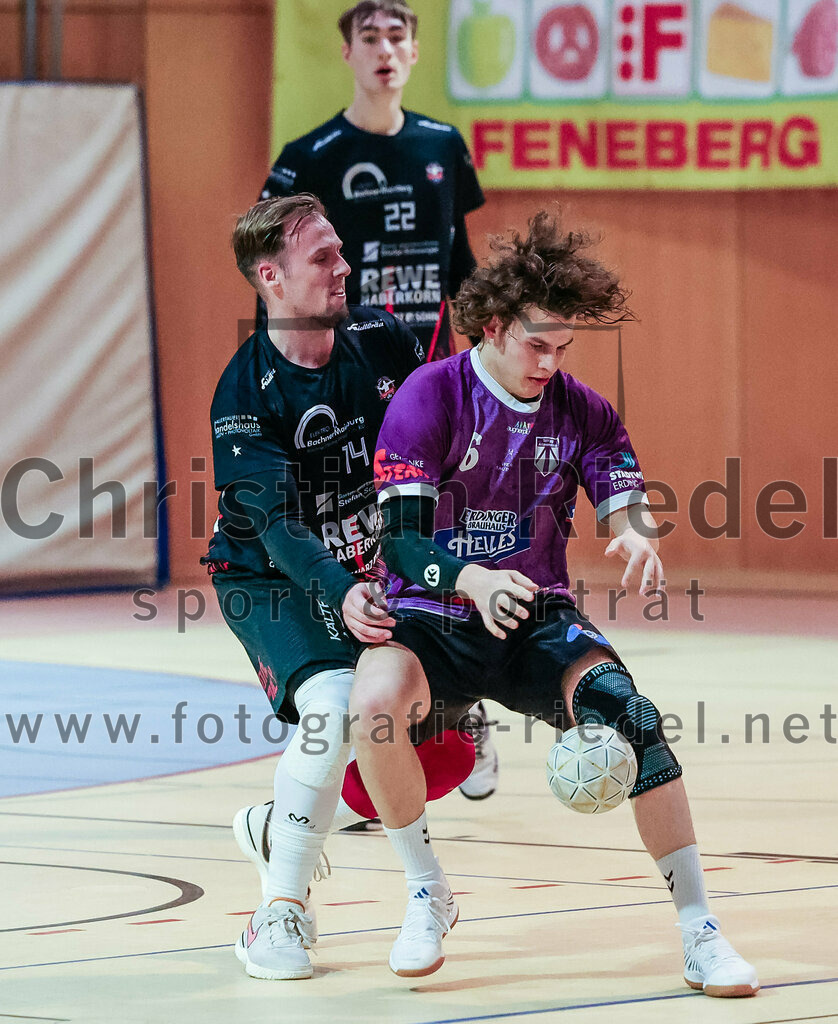 2023-11-26_100_SpVgg_Altenerding_gegen_TSV_1861_Mainburg | Erding, Deutschland, 26.11.2023:
Handball, Bezirksoberliga Männer 2023 / 2024, 9. Spieltag, SpVgg Altenerding gegen TSV 1861 Mainburg, Endergebnis: 34:20

Marius May (TSV 1861 Mainburg, #14), Jabob Köhler (SpVgg Altenerding, #6)

Foto: Christian Riedel / fotografie-riedel.net