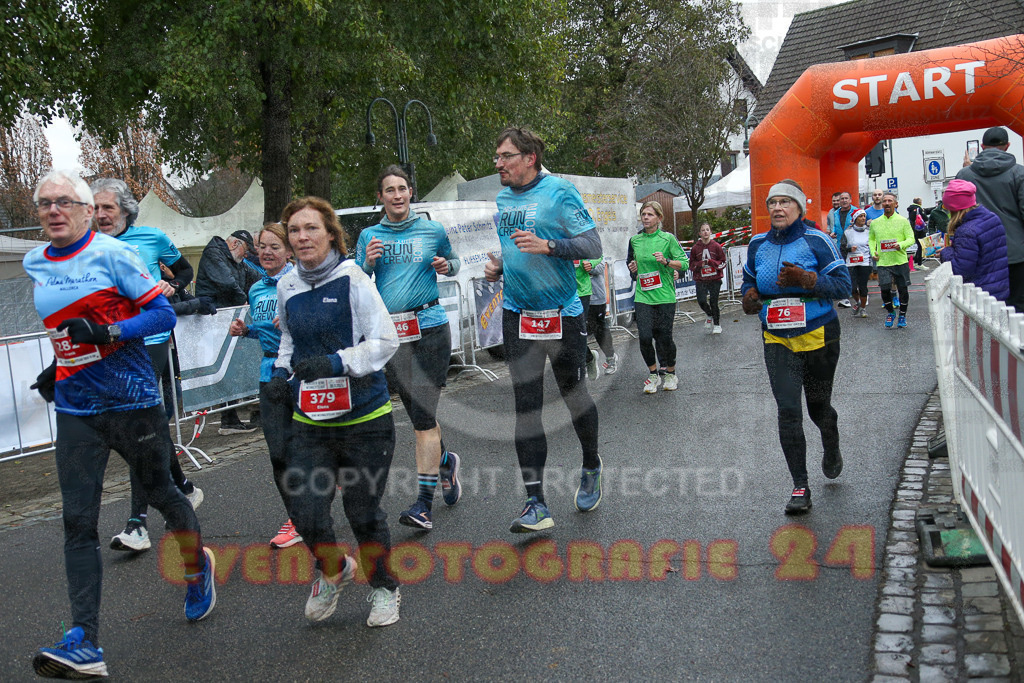 251130_1145_EX1_8668 | Sportfotografie im Rhein-Sieg Kreis, Köln, Bonn, NRW, Rheinland Pfalz, Hessen, etc. Unser Tätigkeitsfeld umfasst den Laufsport vom Volkslauf über den Marathon, Duathlon, Triathon bis zum Ultralauf wie Kölnpfad Ultra oder Schindertrail.