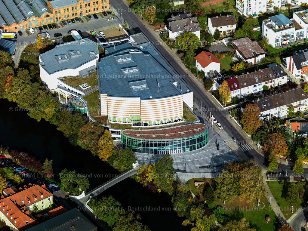 3198097 | BAMBERG 07.09.2021 Gebäude der Veranstaltungshalle Konzerthalle an der Mußstraße in Bamberg im Bundesland Bayern, Deutschland. Weiterführende Informationen bei: Bamberg Congress + Event GmbH. // Building of the indoor arena Konzerthalle on Mussstrasse in Bamberg in the state Bavaria, Germany. Further information at: Bamberg Congress + Event GmbH. Foto: Gerhard Launer