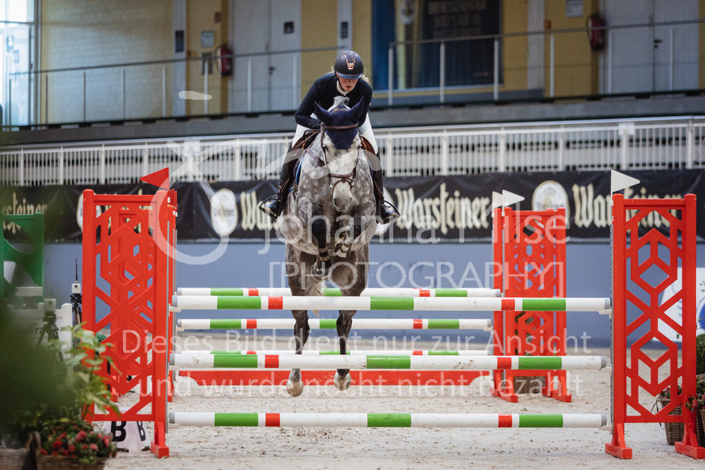 221216_Warstein_SprPfL-100 | Deine schönsten Turniermomente als professionelle Fotos! Entdecke hochwertige Pferdesport-Fotografie im Online-Shop. Jetzt Fotos finden & bestellen!