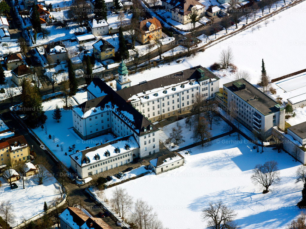 26B0428 | Studienseminar St.Michael, Internat des Erzbistums München u.Freising, Traunstein Winteraufnahme