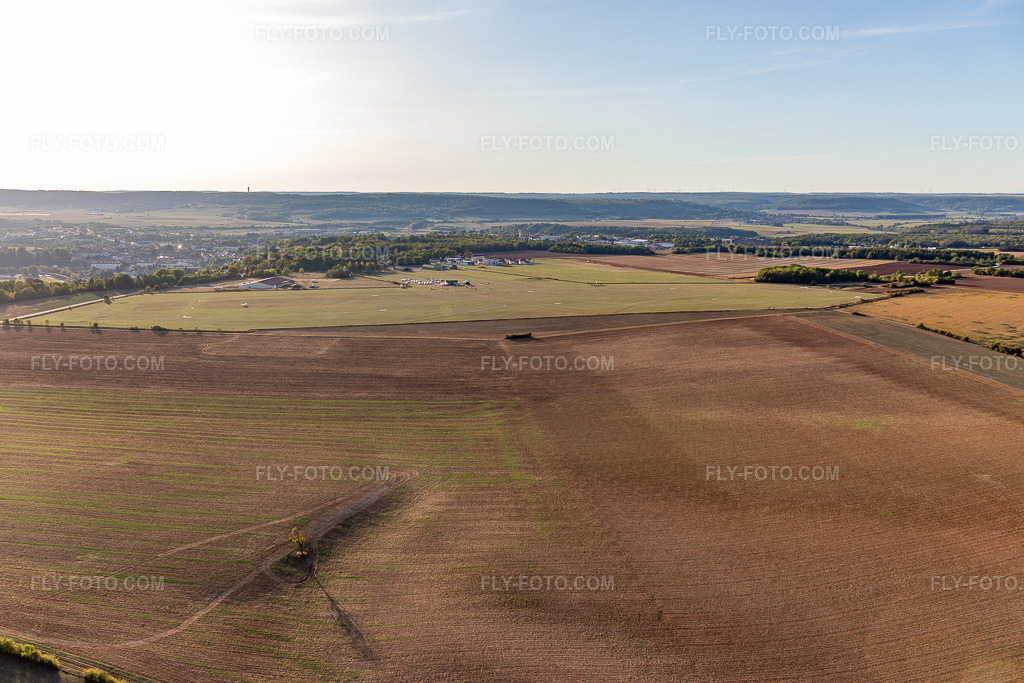 Aerial view: Neufchateau Aerodrome in Neufchâteau in the state Vosges, France. – Photo: IMG_118283.jpg taken on 09/15/2019 by Werner Riehm/FLY-FOTO.com – Resolution of the original: 5093 x 3396 px