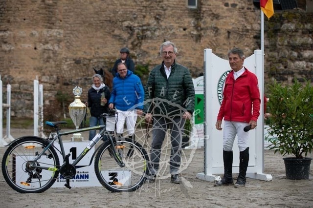 2B4A3378 | pixelfaenger - Realisiert mit Pictrs.com