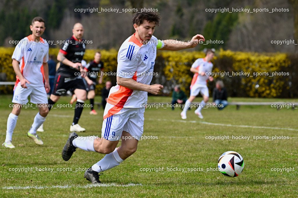 SV Rothenthurn vs. FC Dölsach | #9 Philipp Hochegger FC Dölsach, SV Rothenthurn vs. FC Dölsach, SV Rothenthurn vs. FC Dölsach am 04.04.2026 in Rothenthurn (Sportplatz Rothenthurn), Austria, (Photo by Bernd Stefan)