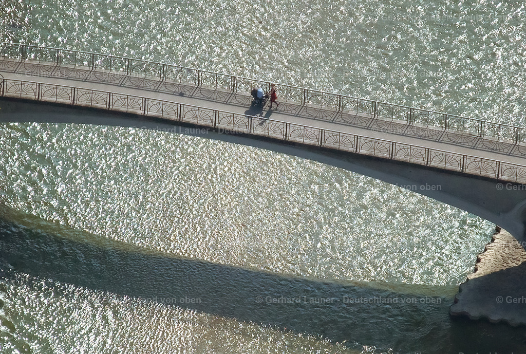 9101945 | Kabelsteg, München