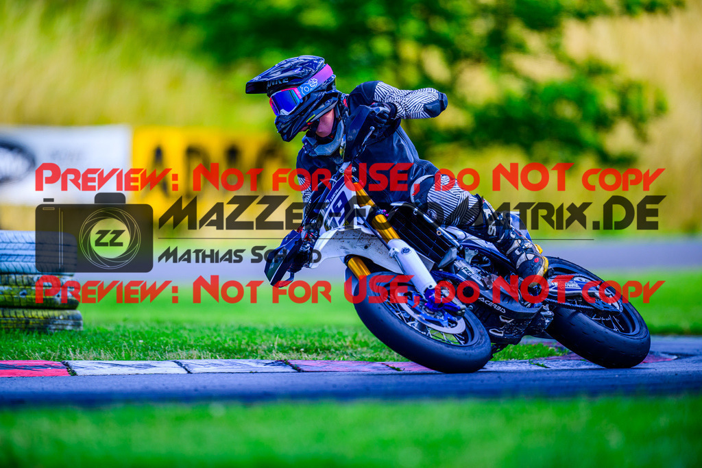 MaZZes_FotoMatrix_240713_6007705_7483 | S3