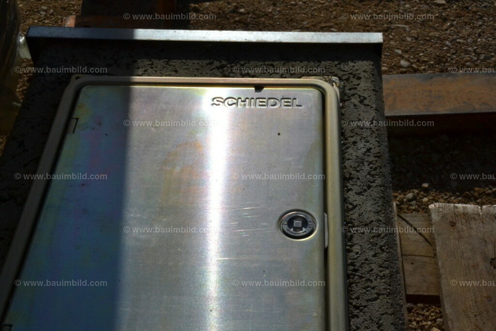 bib-lg08-schornstein-0009 | Nach LV-Leistungsgruppen sortierte Detailfotos über den Bau eines Hauses. Alle Hausbau-Bilder direkt vom Urheber und Autor der Website Haus-Selber-Bauen.com