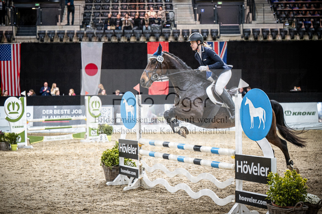 DOS_1539 | Entdecke hochwertige Reitturnierfotos von Foto Oger. Professionell, emotional und authentisch – jetzt Lieblingsmomente im Shop bestellen.Deutschlandweite Turnierfotografie. - Realisiert mit Pictrs.com