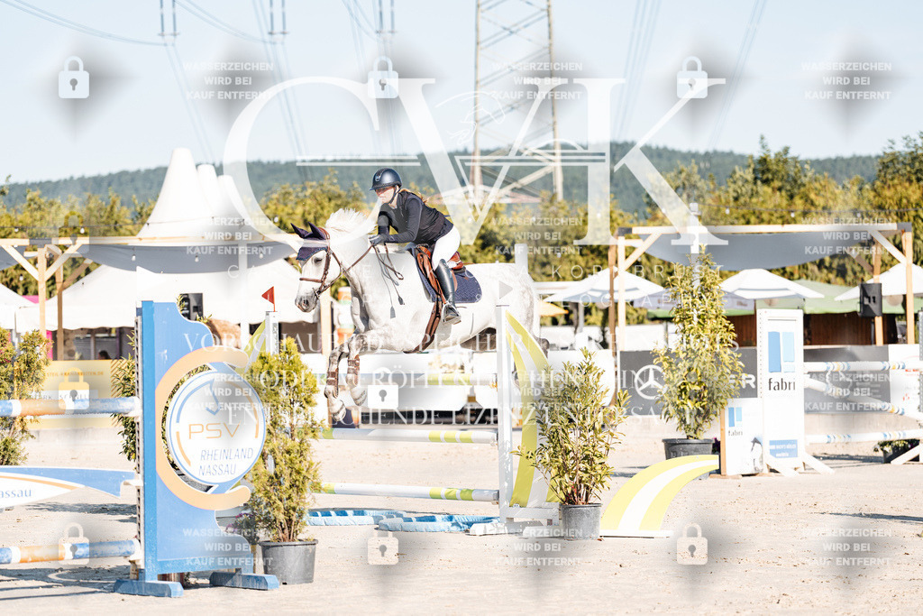 CK904476 | Turnierfotografie Pferdefotografie Trier Rheinland-Pfalz Pferdesport Reitsport Tierfotografie Sportfotografie Pferdevideo Pferdevideografie Equestrianvideography equestrianphotography  - Realisiert mit Pictrs.com