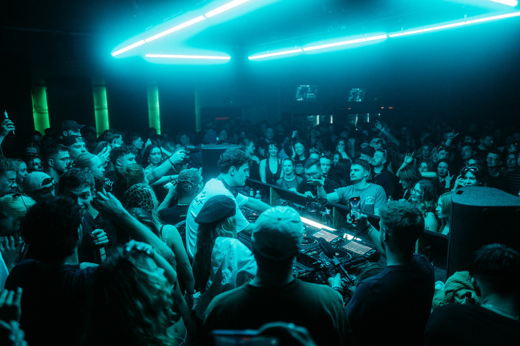 DO01030171 | thismomentpictures - Realisiert mit Pictrs.com