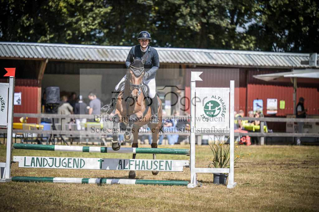 DOS_0378 | Entdecke hochwertige Reitturnierfotos von Foto Oger. Professionell, emotional und authentisch – jetzt Lieblingsmomente im Shop bestellen.Deutschlandweite Turnierfotografie. - Realisiert mit Pictrs.com