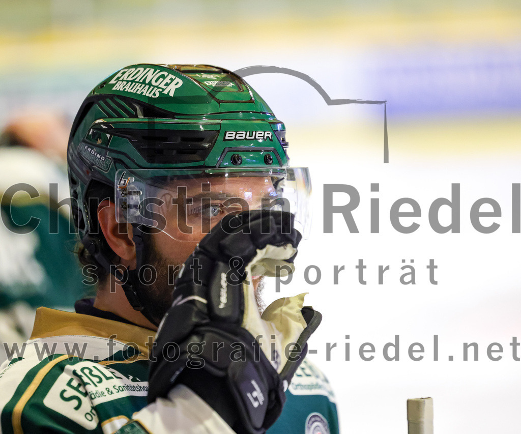 2026-01-30_074_TSV_Erding_gegen_EHF_Passau_Black_Hawks | Erding, Deutschland, 30.01.2026:Eishockey, Oberliga Süd 2025 / 2026, 42. Spieltag, TSV Erding gegen EHF Passau Black Hawks, Endergebnis: 2:6Marc Schmidpeter (Erding Gladiators, #33)Foto: Christian Riedel / fotografie-riedel.net