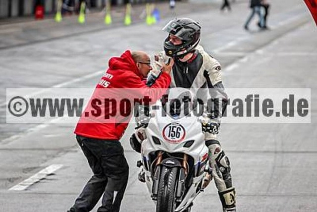 spof7016 | Professionelle Fotos von Sportveranstaltungen, aber auch Hochzeiten und anderen Events. - Realisiert mit Pictrs.com