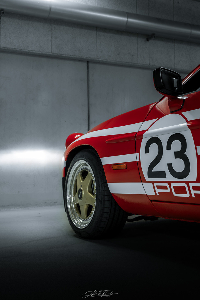 R6AT0619 _Alexander Tschuncky | Entdecken Sie die faszinierende Welt von Alexander Tschuncky Arts: Kreative Fotografie, atemberaubende Automobilkunst und hochwertiger Bilderdruck. Lassen Sie sich inspirieren! - Realisiert mit Pictrs.com
